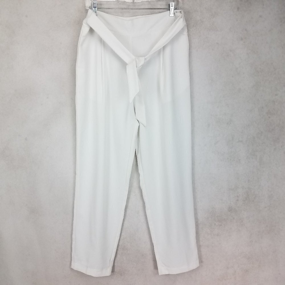 Free Press Clothing Size L White Cropped Belted Summer Pants